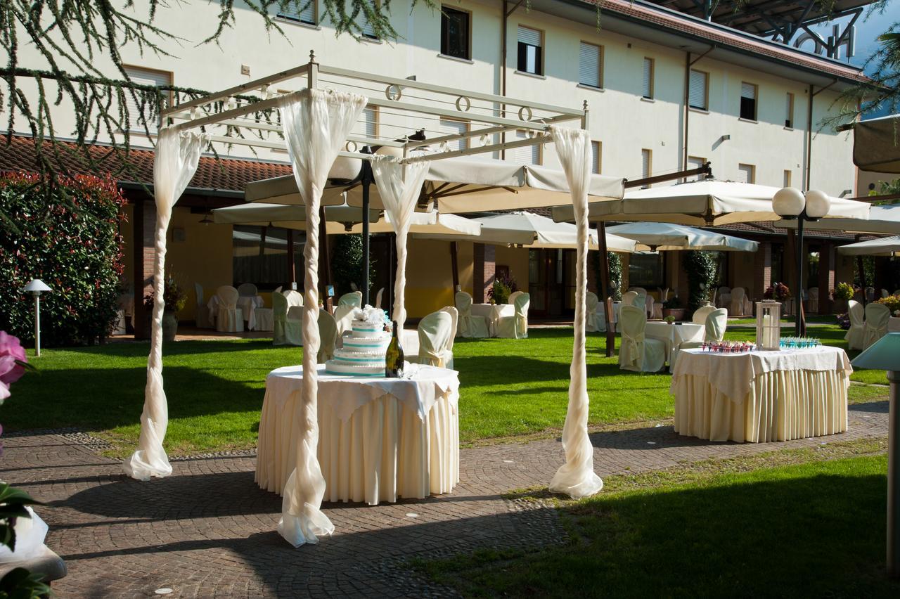 Piancogno Hotel 2 Magnolie מראה חיצוני תמונה